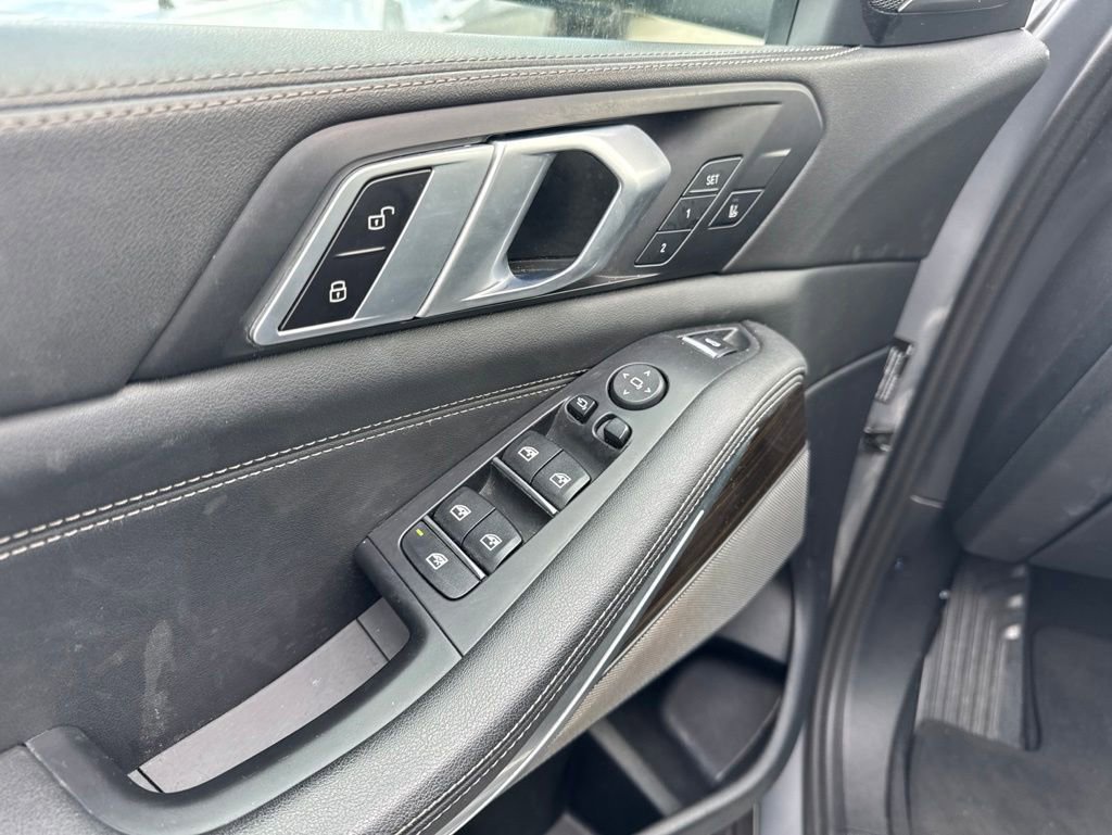 Used 2024 BMW X5 xDrive40i AWD/4WD image 64