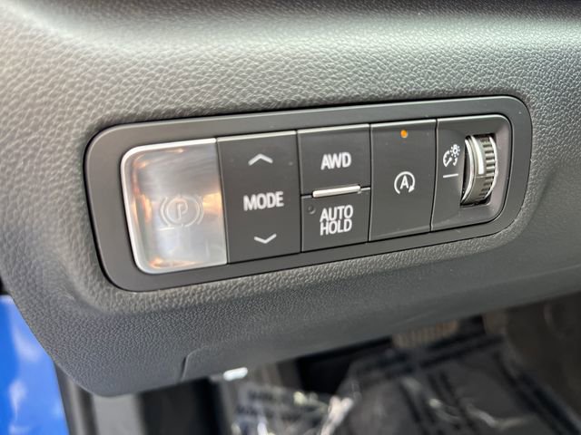 Used 2025 GMC Terrain Elevation w/ Black Edition AWD/4WD image 25