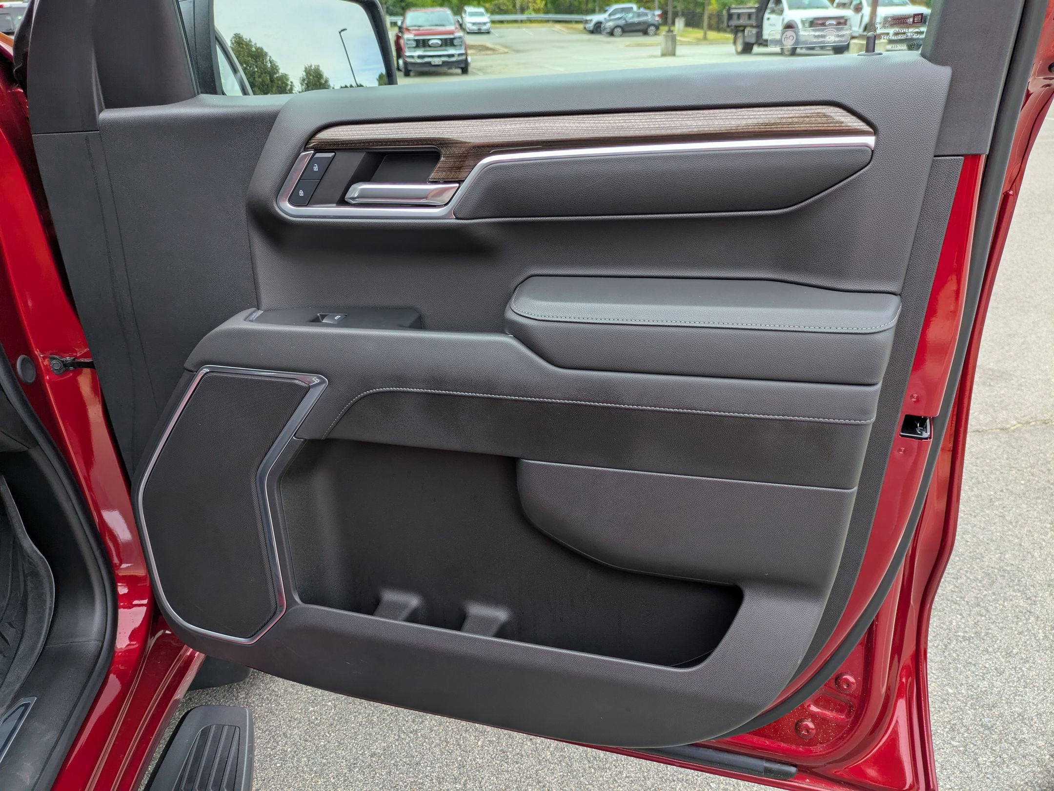 Used 2024 Chevrolet Silverado 1500 RST image 86