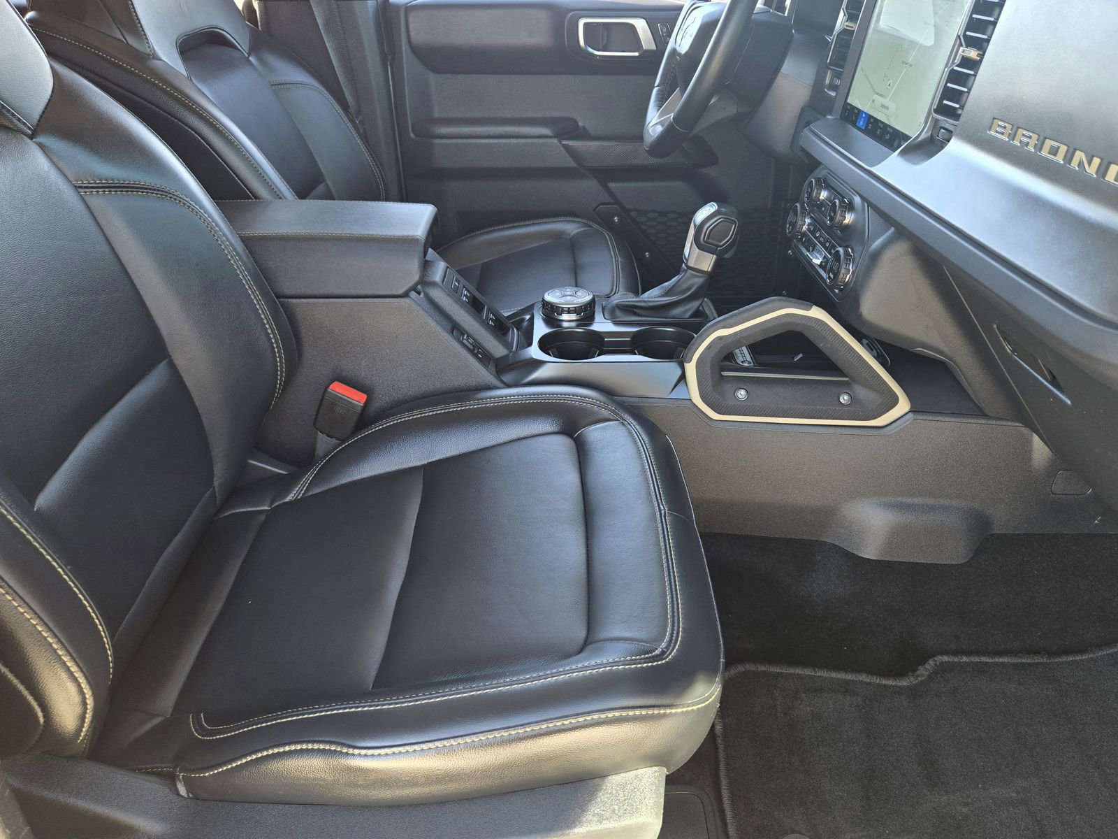 Certified 2025 Ford Bronco Badlands image 16