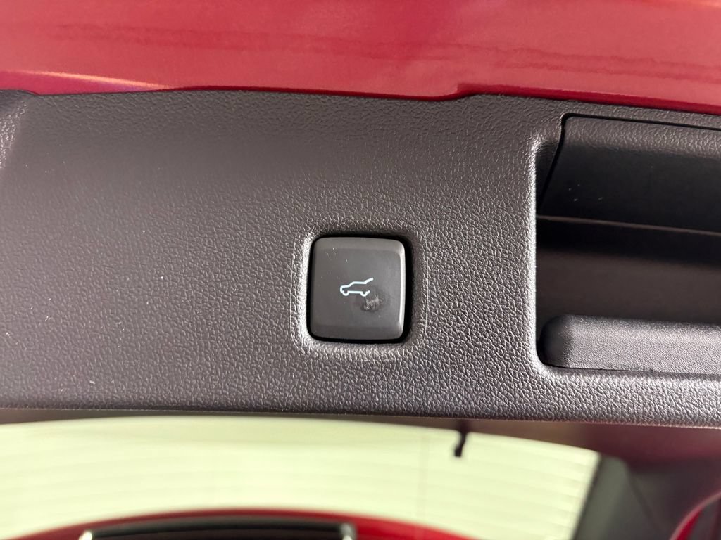 Certified 2026 Ford Escape Platinum w/ Premium Technology Package AWD/4WD image 33