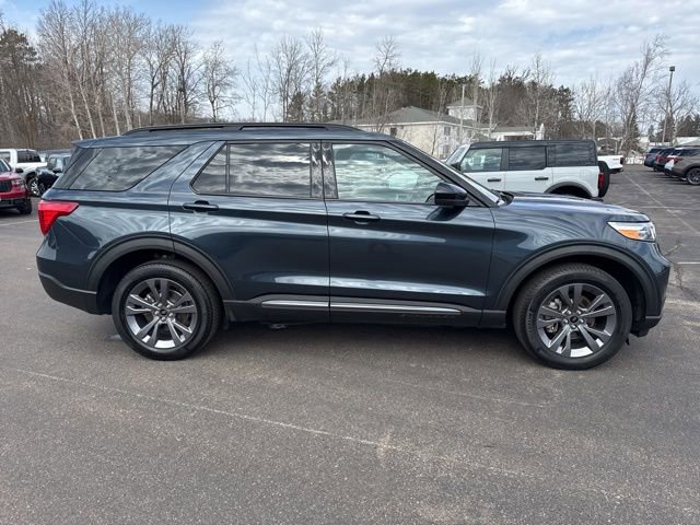 Certified 2024 Ford Explorer XLT w/ Equipment Group 202A AWD/4WD image 6