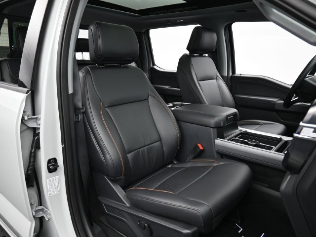 Certified 2025 Ford F250 Lariat w/ Lariat Ultimate Package AWD/4WD image 27