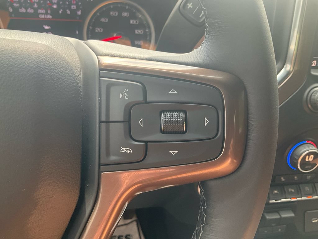Used 2019 Chevrolet Silverado 1500 High Country w/ Technology Package AWD/4WD image 22