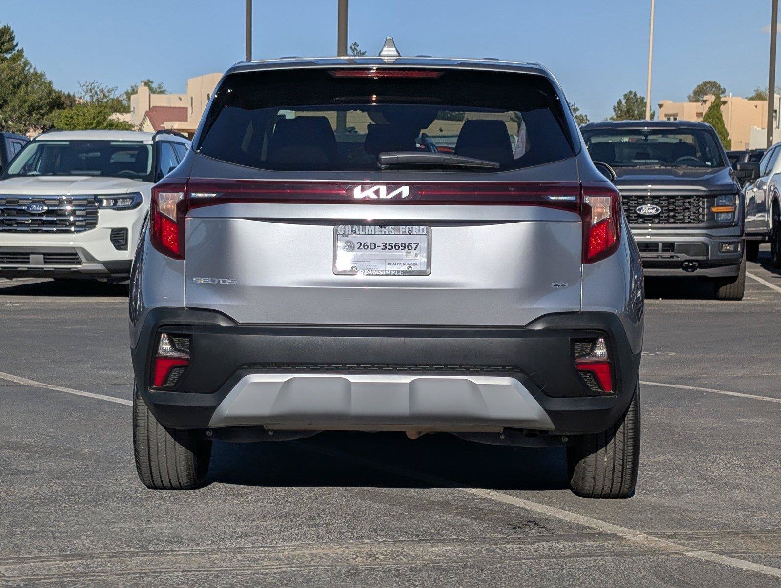 Used 2026 Kia Seltos LX AWD/4WD image 7
