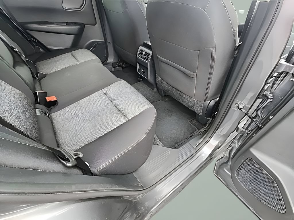 Used 2024 Nissan Rogue SV AWD/4WD image 12
