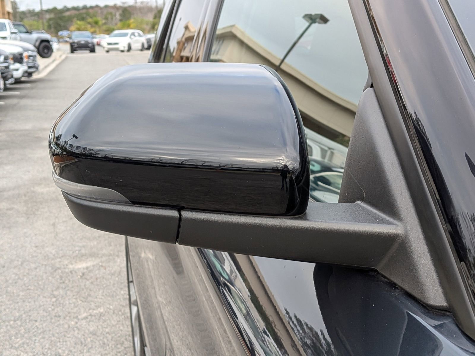 Certified 2023 Ford Explorer Platinum w/ Technology Package image 13