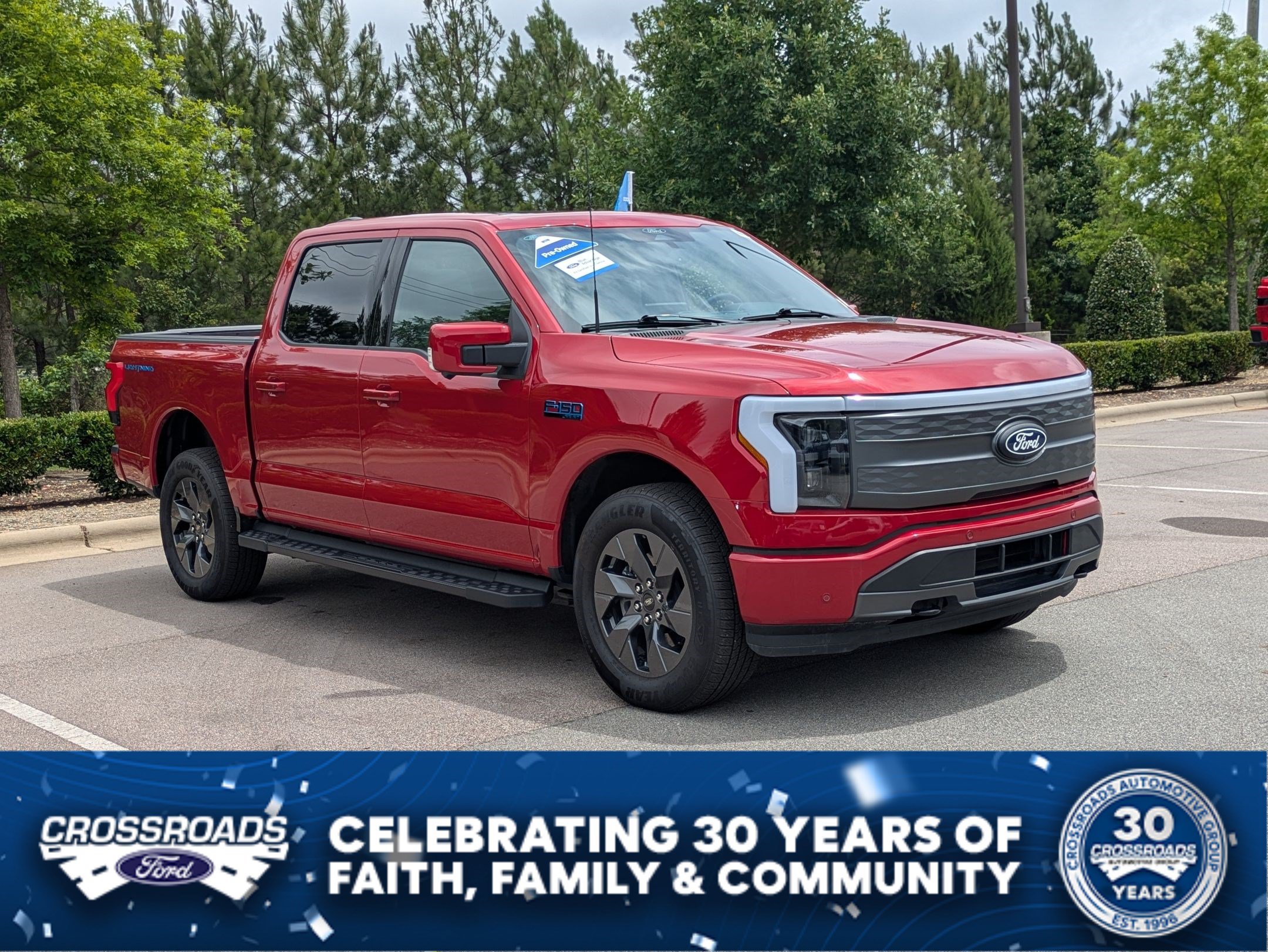 Certified 2025 Ford F150 Lightning Lariat AWD/4WD image 1