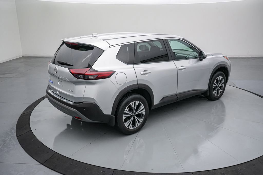 Used 2023 Nissan Rogue SV AWD/4WD image 5