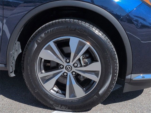 Used 2023 Nissan Murano SV image 11