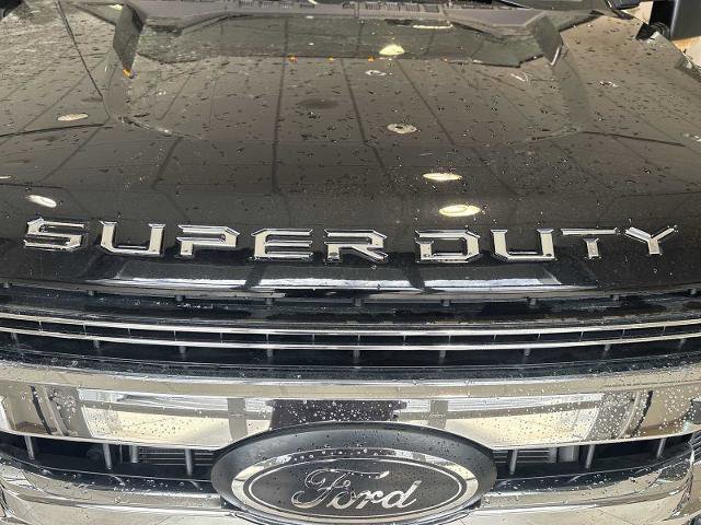 Certified 2021 Ford F250 XLT w/ XLT Premium Package AWD/4WD image 29