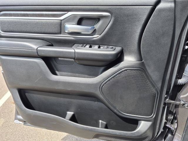 Used 2020 RAM 1500 Big Horn AWD/4WD image 14