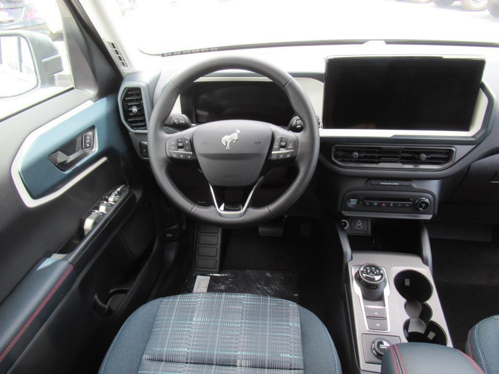 Certified 2025 Ford Bronco Sport Heritage w/ Convenience Package image 12