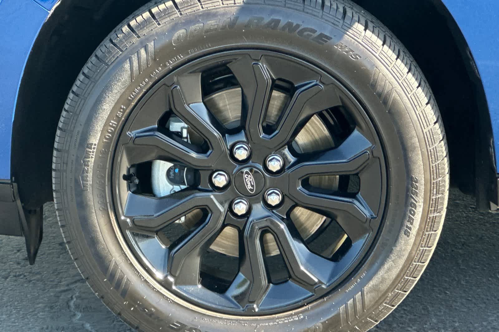 Certified 2024 Ford Maverick Lariat w/ Black Appearance Package FWD image 26