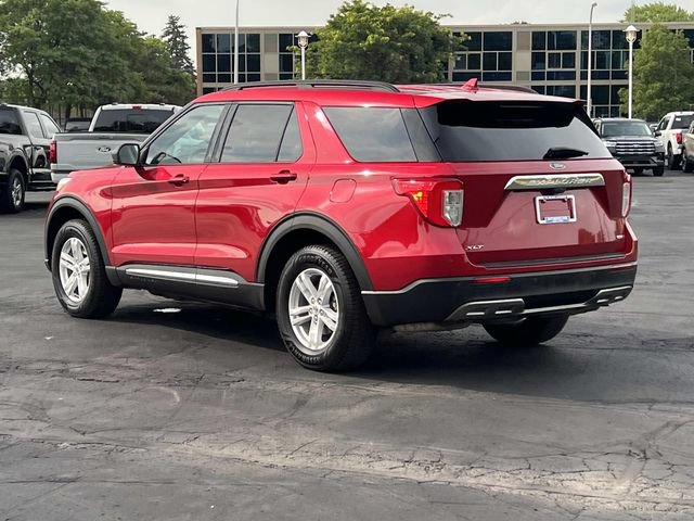 Certified 2020 Ford Explorer XLT w/ Equipment Group 202A AWD/4WD image 3
