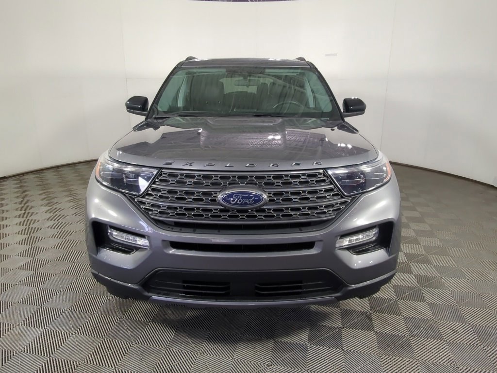 Certified 2023 Ford Explorer XLT w/ Equipment Group 202A image 8