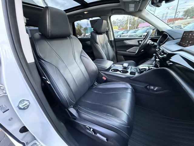 Used 2023 Acura MDX SH-AWD w/ Technology Package image 15
