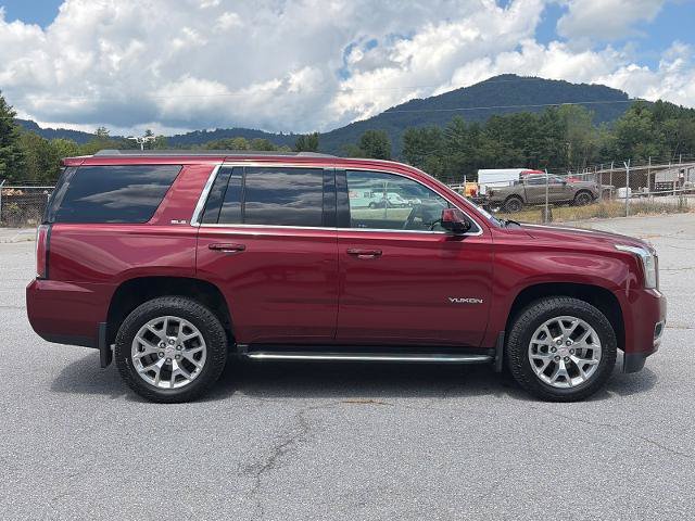 Used 2017 GMC Yukon SLE w/ SLE Value Package AWD/4WD image 2