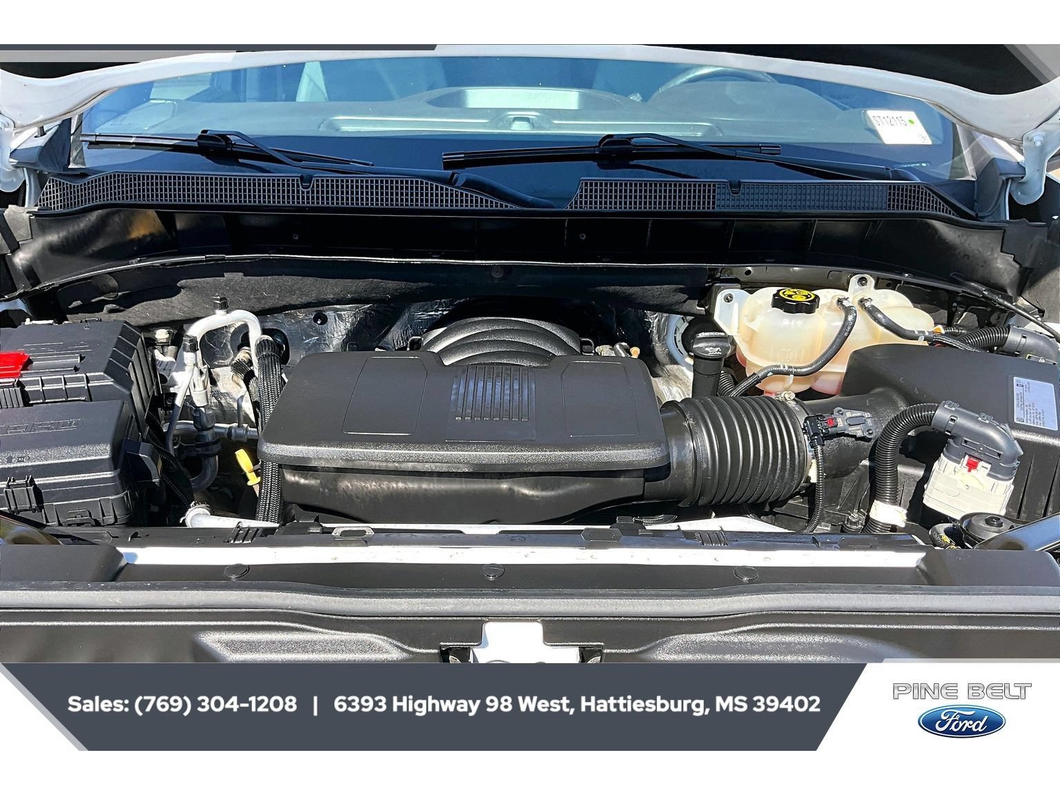 Used 2020 Chevrolet Silverado 1500 LT w/ All-Star Edition AWD/4WD image 8