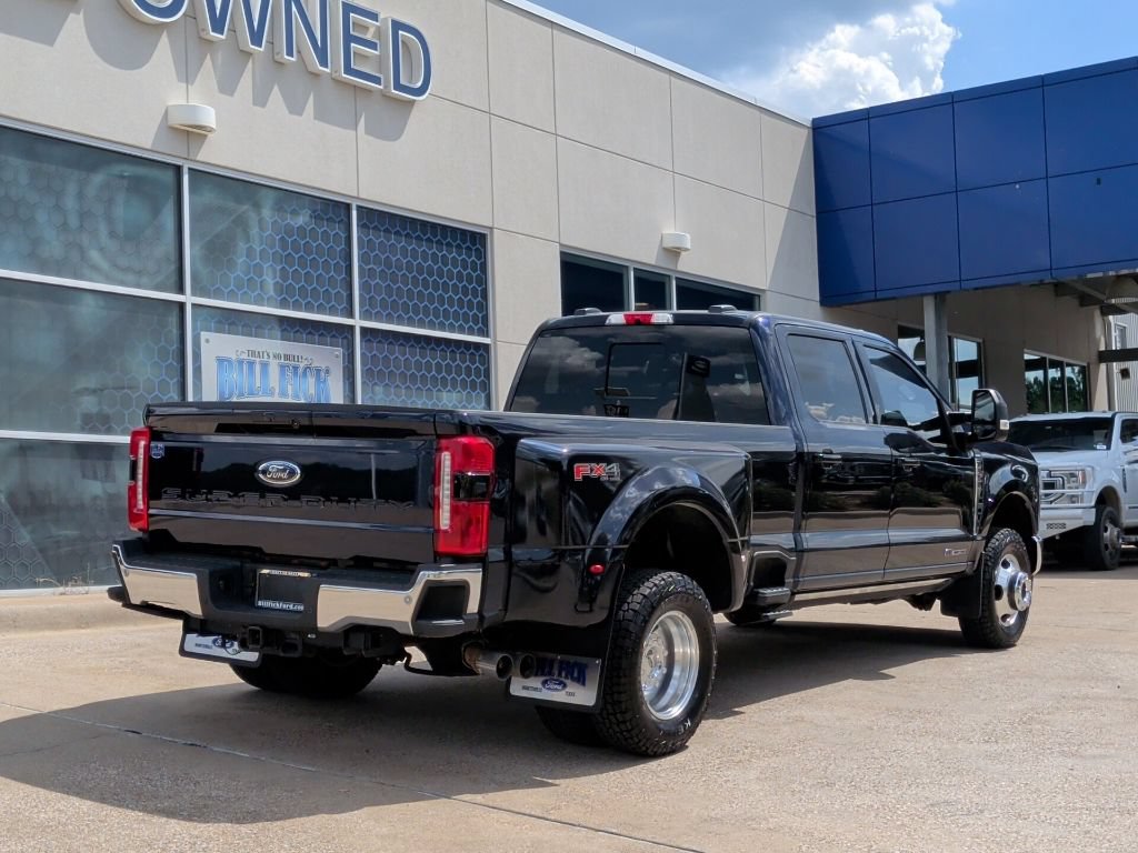 Certified 2024 Ford F350 Lariat w/ FX4 Off-Road Package AWD/4WD image 3