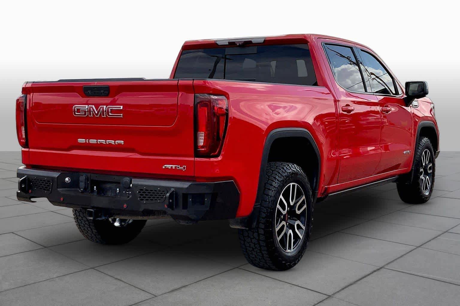 Used 2021 GMC Sierra 1500 AT4 w/ AT4 Premium Package AWD/4WD image 13