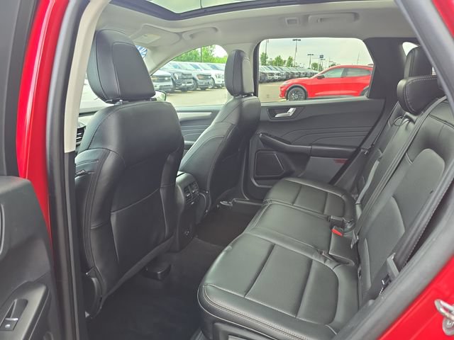 Certified 2022 Ford Escape SEL AWD/4WD image 28