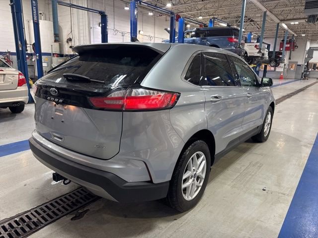 Certified 2022 Ford Edge SEL w/ Convenience Package image 5