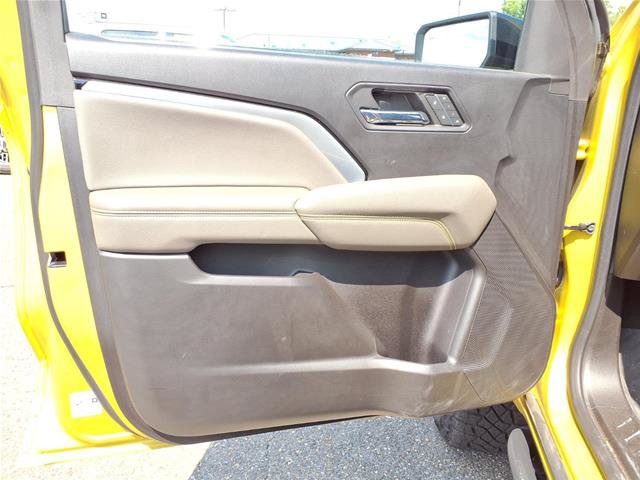 Used 2023 Chevrolet Colorado ZR2 w/ ZR2 Convenience Package III AWD/4WD image 29