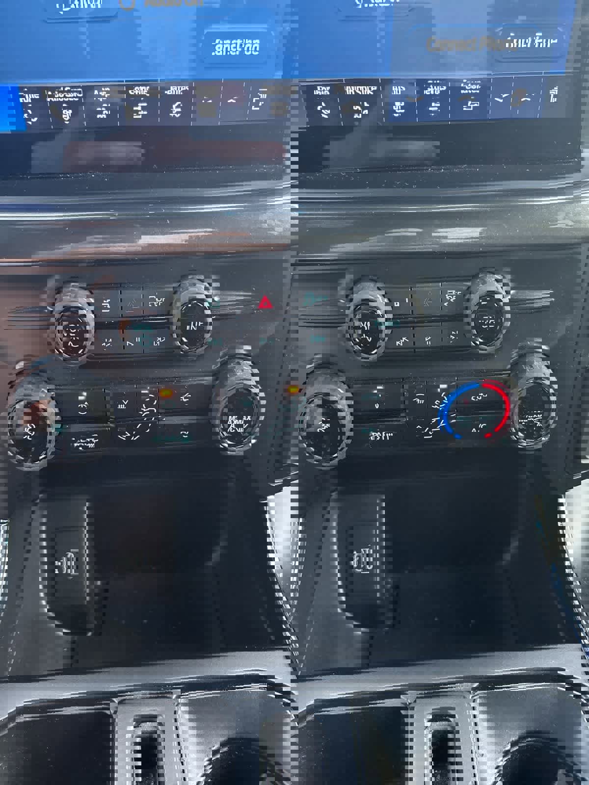 Certified 2025 Ford F150 STX w/ Equipment Group 200A image 21