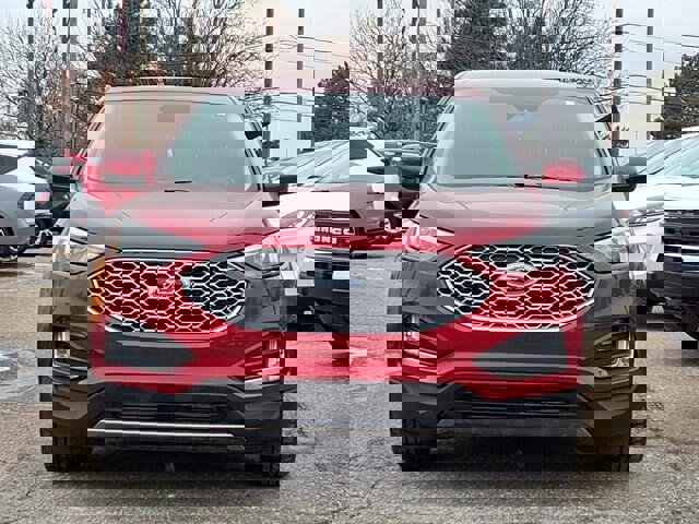Certified 2024 Ford Edge SEL w/ Convenience Package image 4