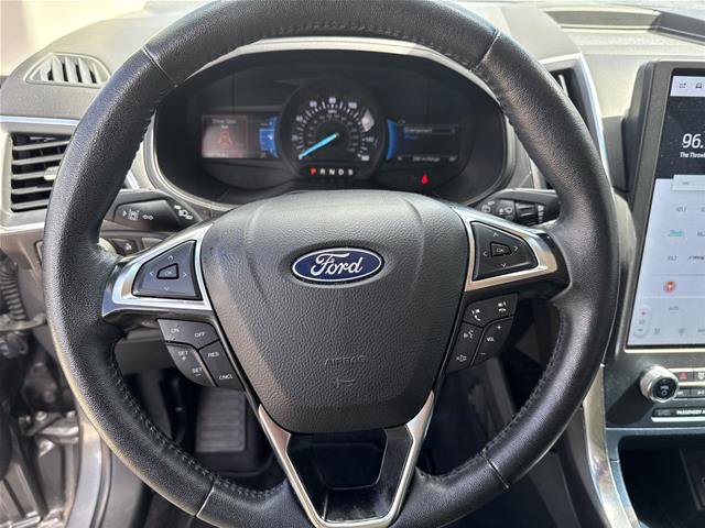 Certified 2024 Ford Edge Titanium AWD/4WD image 10
