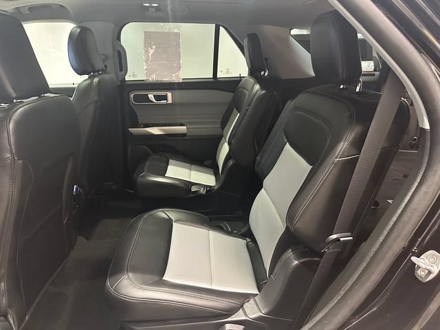 Certified 2024 Ford Explorer XLT w/ Equipment Group 202A AWD/4WD image 21