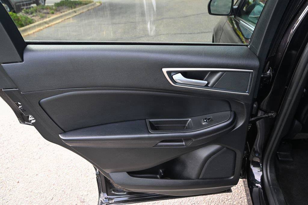 Certified 2024 Ford Edge SEL w/ Convenience Package AWD/4WD image 24