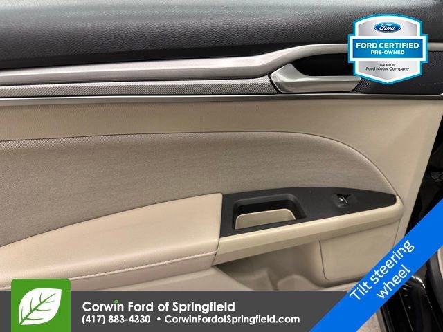 Certified 2019 Ford Fusion SE image 17