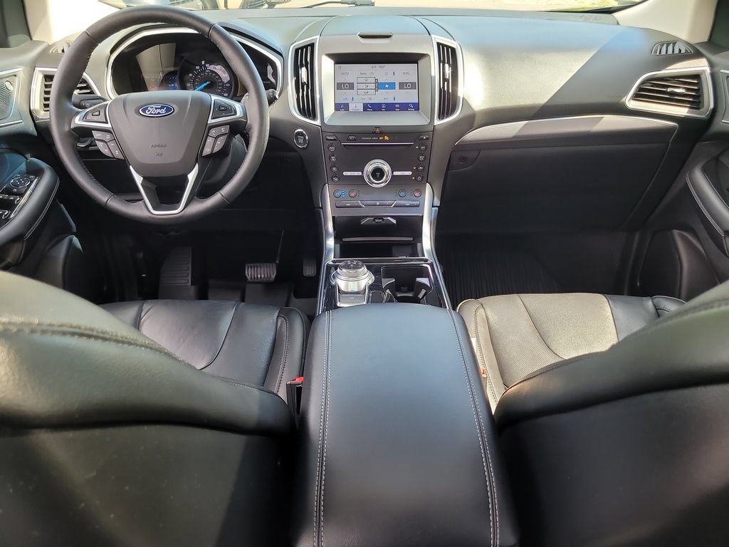 Certified 2019 Ford Edge Titanium w/ Equipment Group 301A FWD image 13