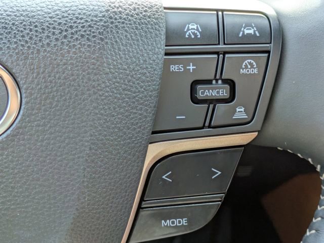 Used 2025 Toyota Crown Signia w/ Advanced Technology Package AWD/4WD image 26