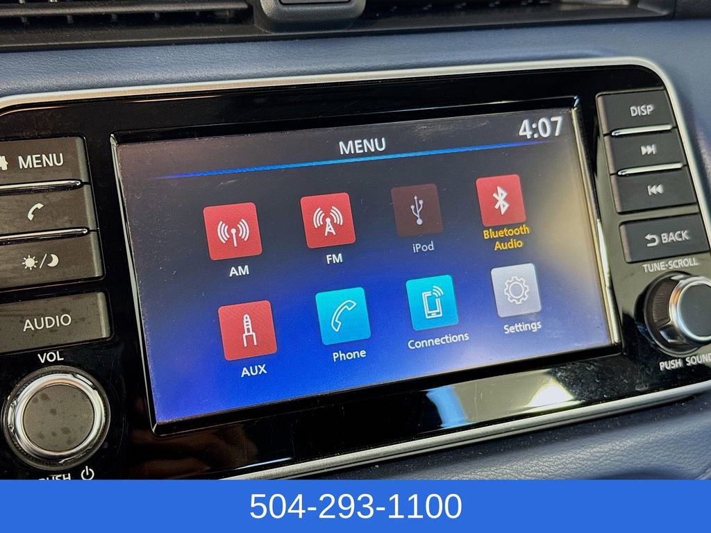 Used 2025 Nissan Versa SV image 13