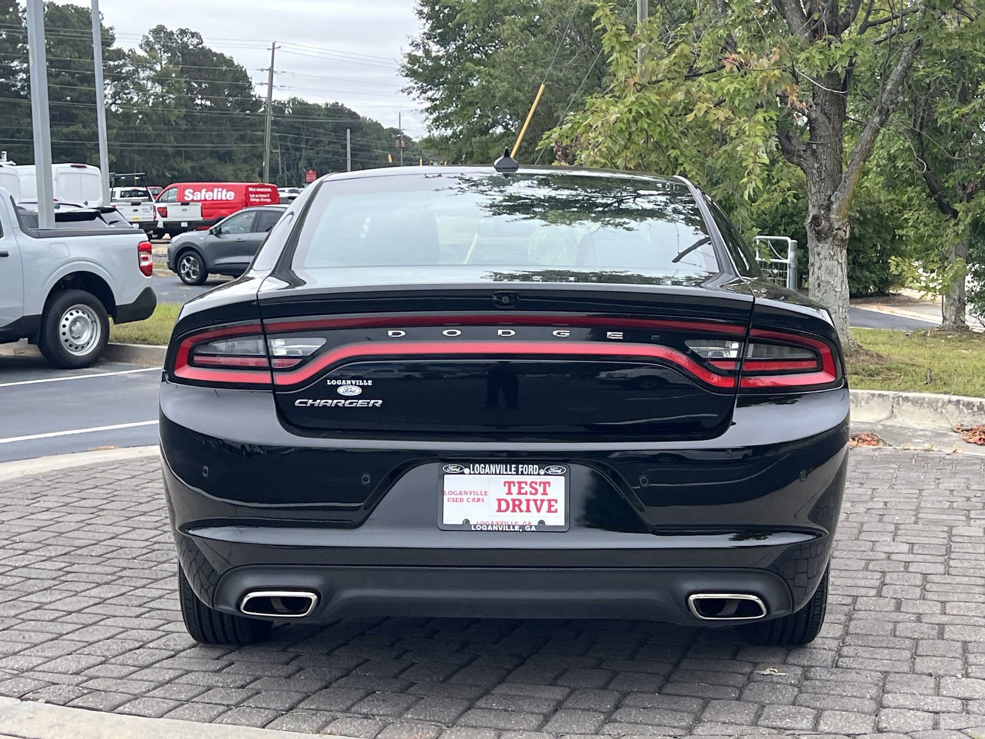 Used 2023 Dodge Charger SXT image 3