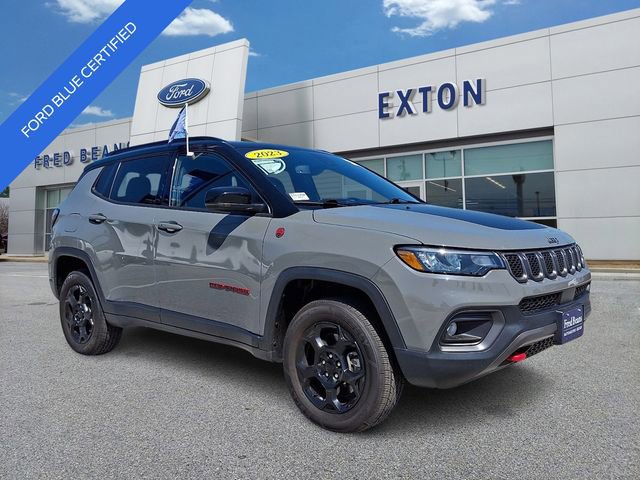 Used 2023 Jeep Compass Trailhawk AWD/4WD image 1