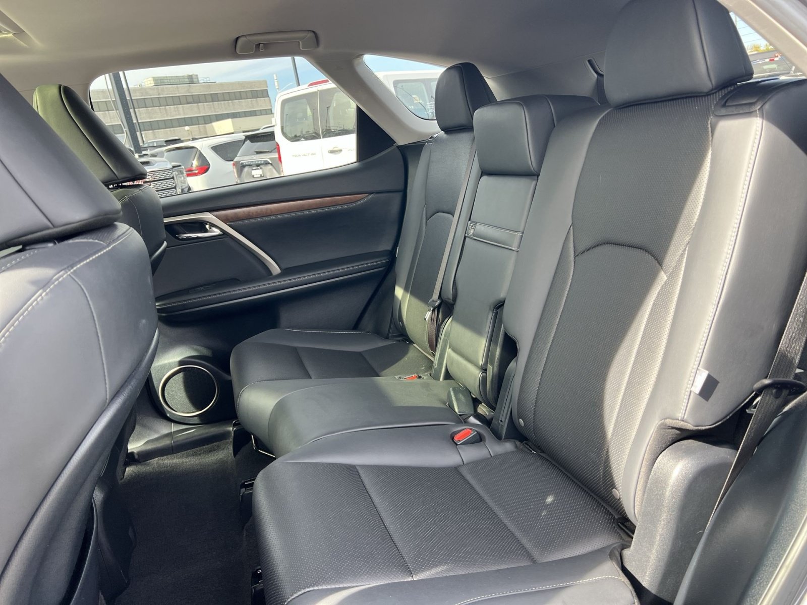 Used 2022 Lexus RX 350L Premium w/ Premium Package AWD/4WD image 24