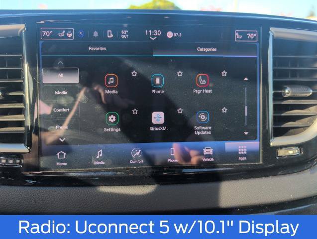 Used 2024 Chrysler Pacifica Touring-L FWD image 27