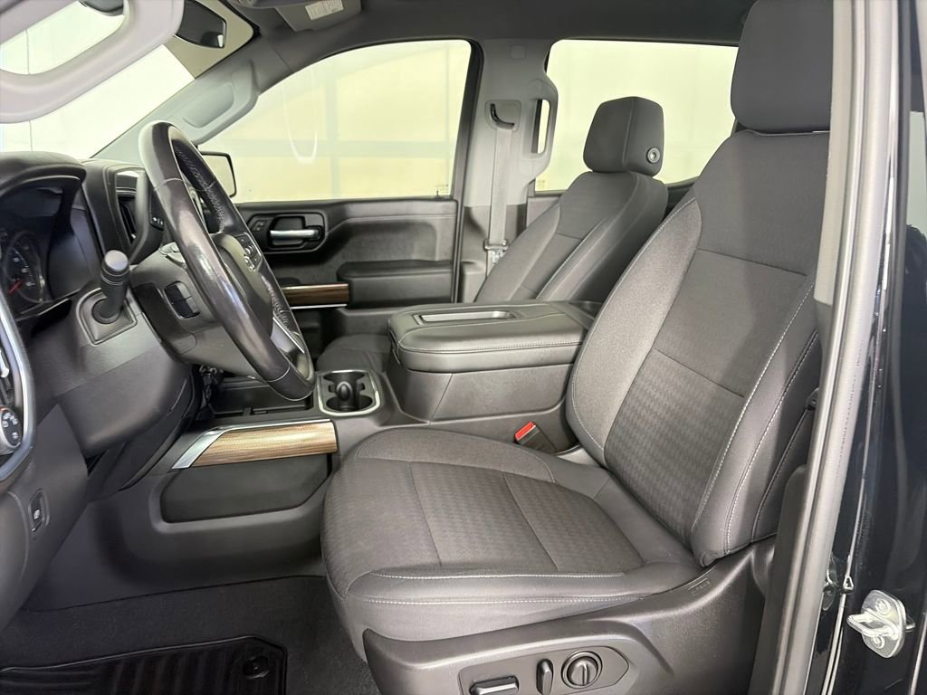 Used 2020 Chevrolet Silverado 1500 RST w/ Texas Edition image 11