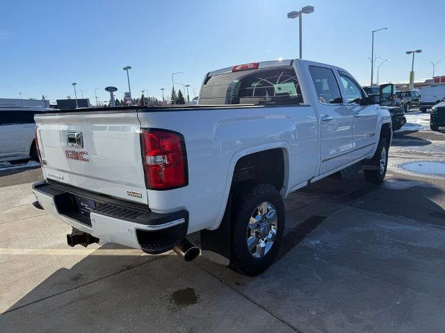 Used 2018 GMC Sierra 2500 SLT w/ Duramax Plus Package image 3
