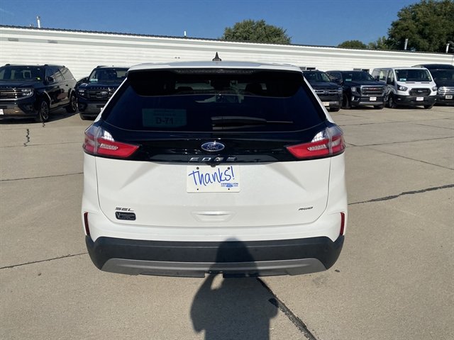 Certified 2024 Ford Edge SEL w/ Convenience Package AWD/4WD image 11