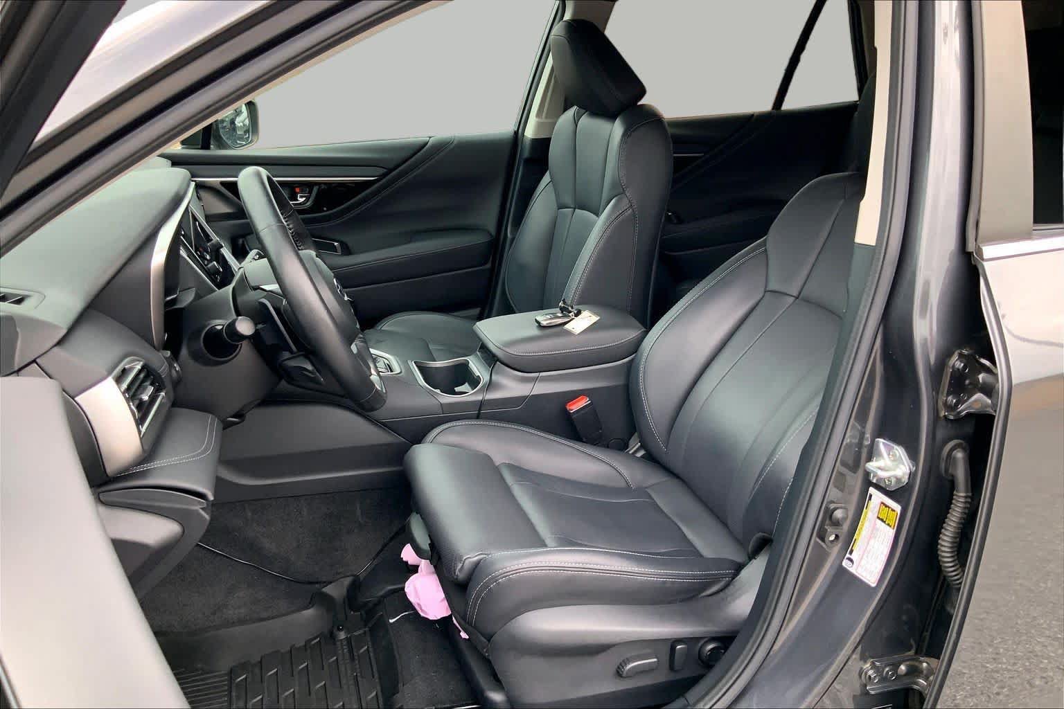 Used 2021 Subaru Outback Limited w/ Popular Package #2 AWD/4WD image 8