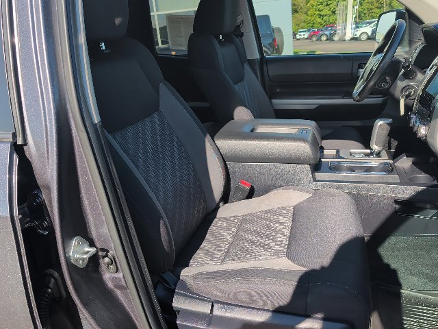 Used 2021 Toyota Tundra SR5 AWD/4WD image 28