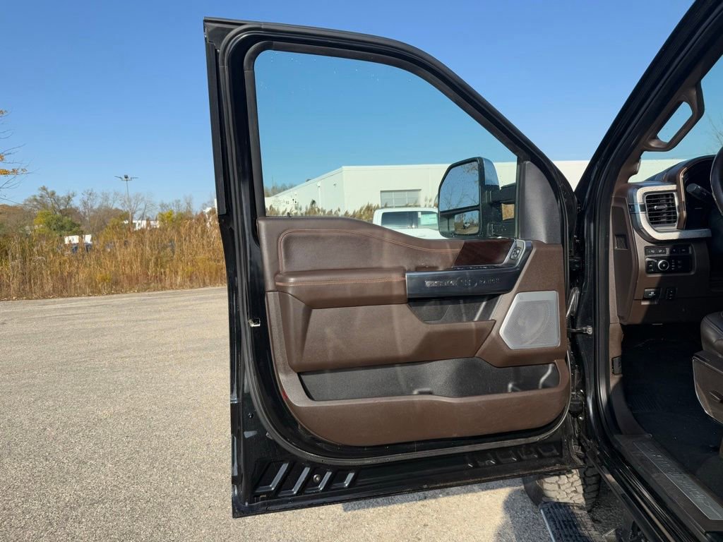Certified 2024 Ford F250 King Ranch w/ Chrome Package image 32