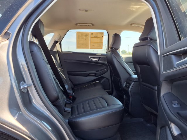 Certified 2024 Ford Edge SEL w/ Convenience Package AWD/4WD image 23