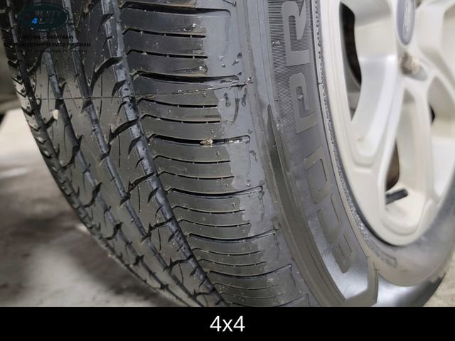 Certified 2022 Ford EcoSport SE image 11