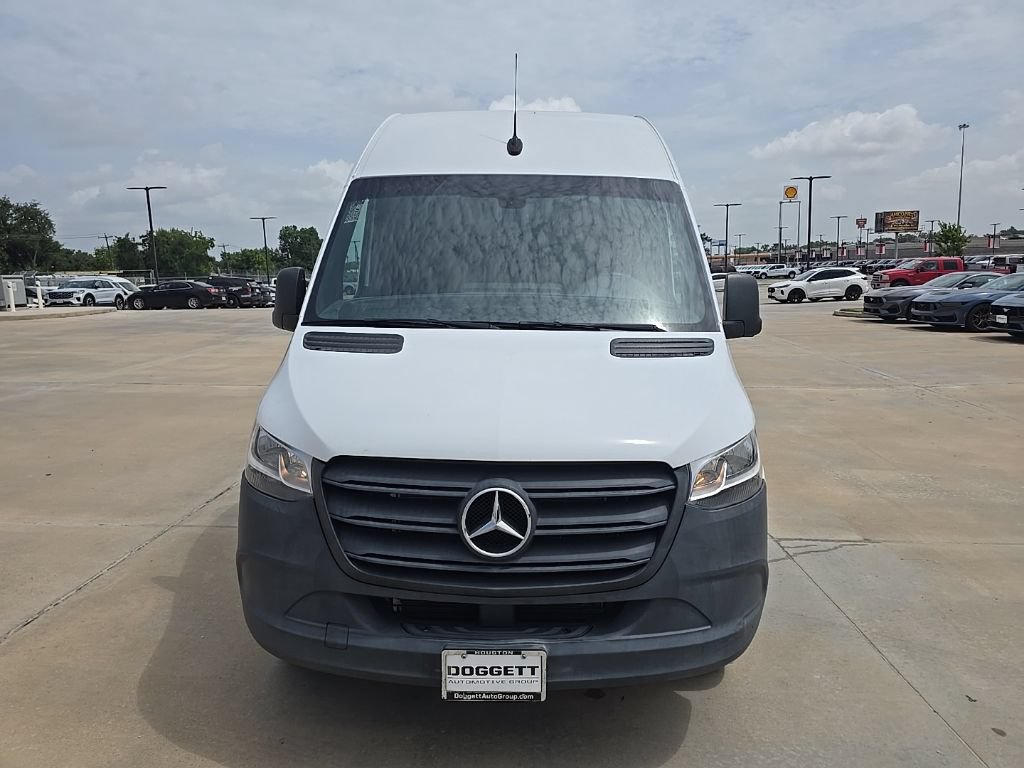 Used 2024 Mercedes-Benz Sprinter 2500 image 21